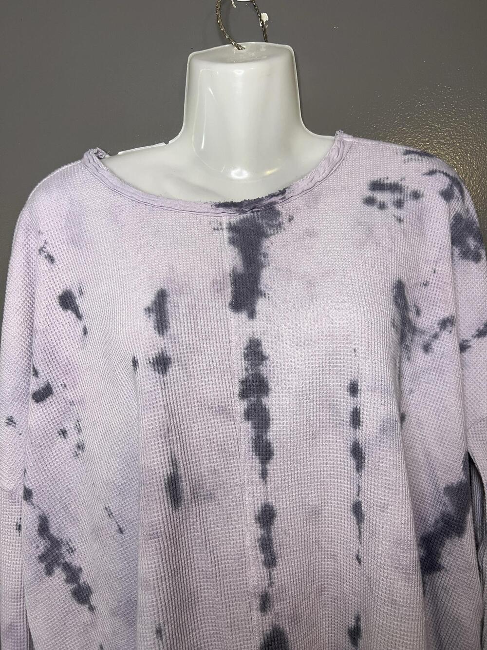 Anthropologie Shirt Womens XS Tie Dye Purple Boat Neck Waffle Knit Long Sleeve